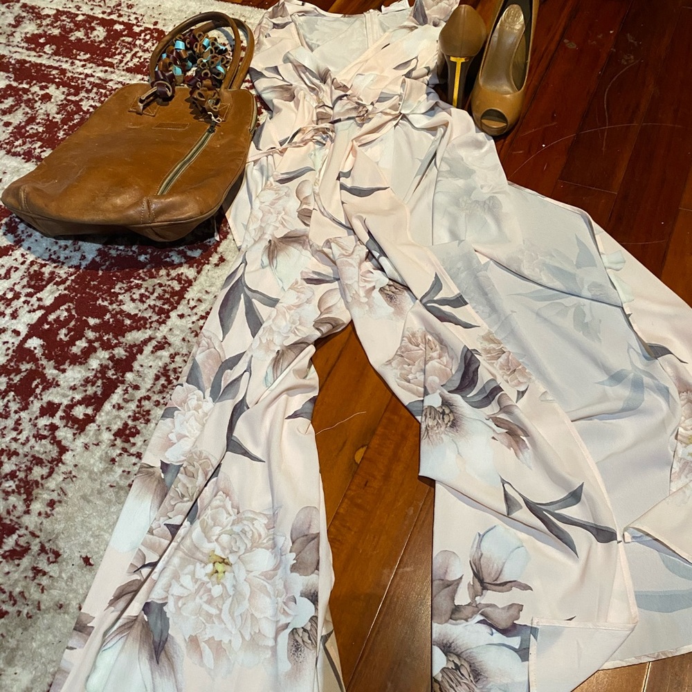 Beautiful split leg romper